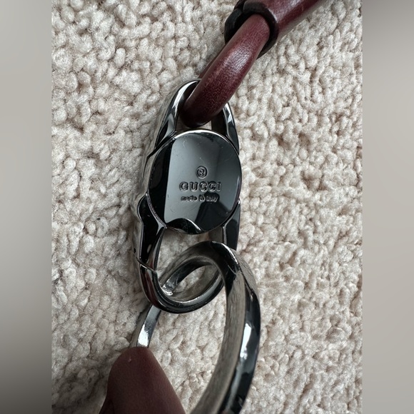 Authentic Gucci burgundy half moon bag - Picture 14 of 17